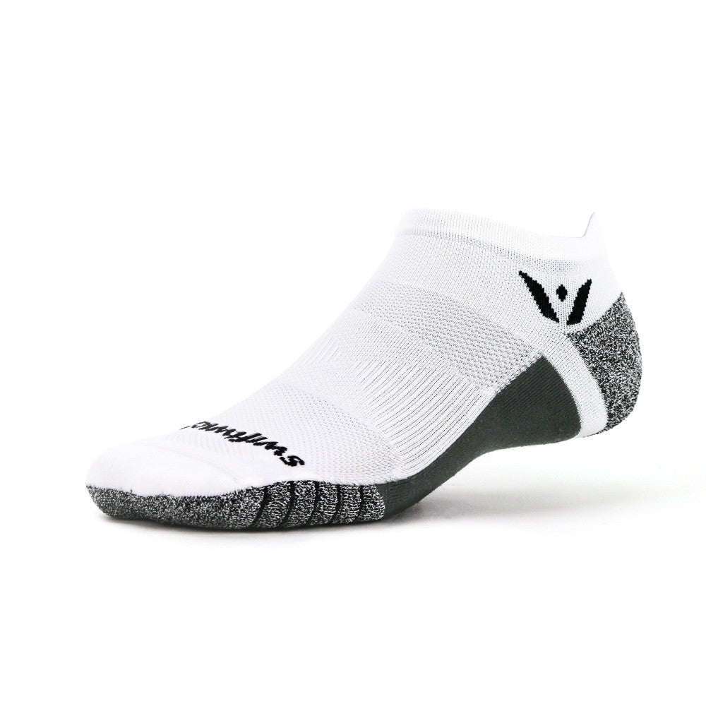 Swiftwick Flite XT zero sock in white